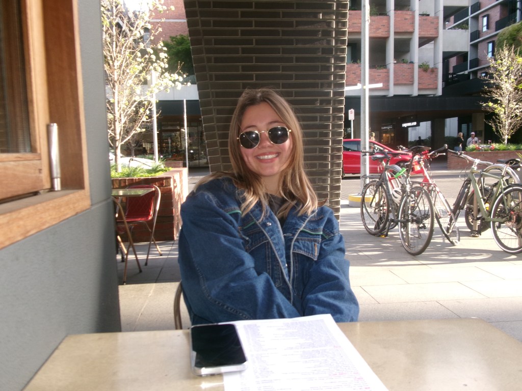 Lauren Mills freelance writer